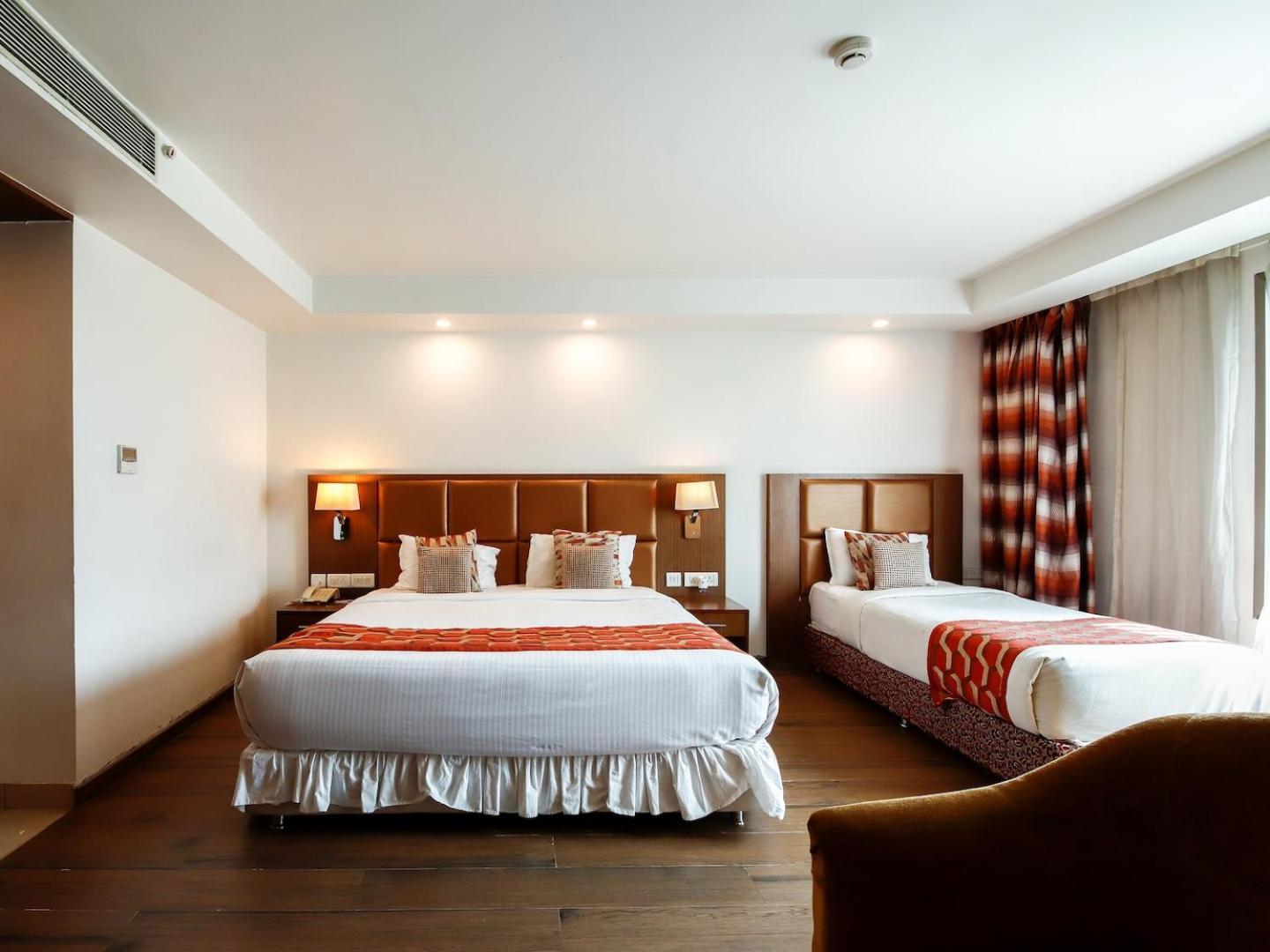 The Atrium Boutique Hotel ไมซอร์ ภายนอก รูปภาพ
